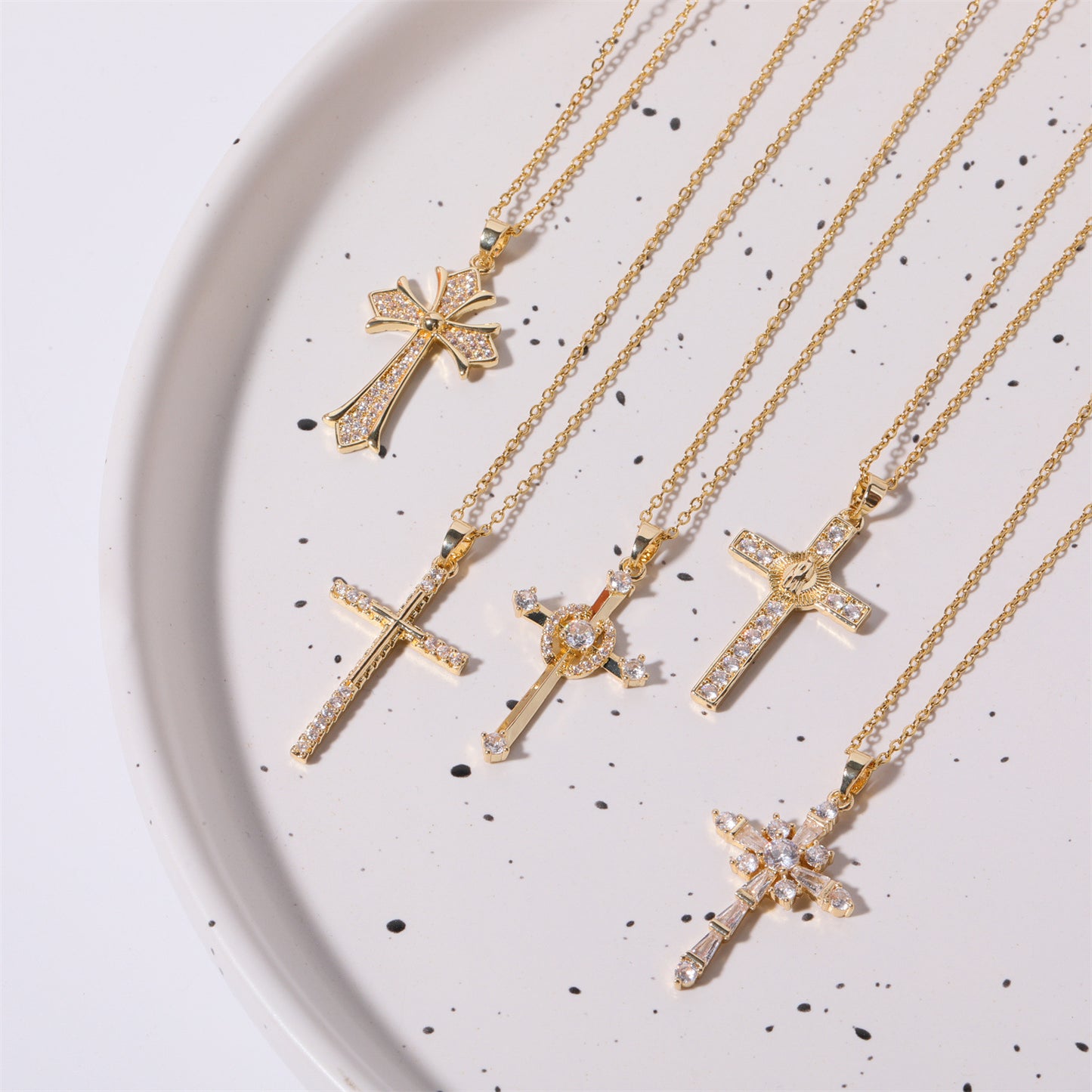 Chic's Inlaid Zircon Cross Necklace