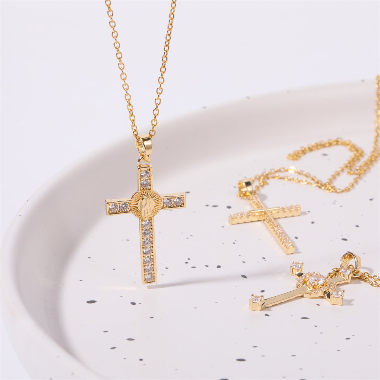 Chic's Inlaid Zircon Cross Necklace