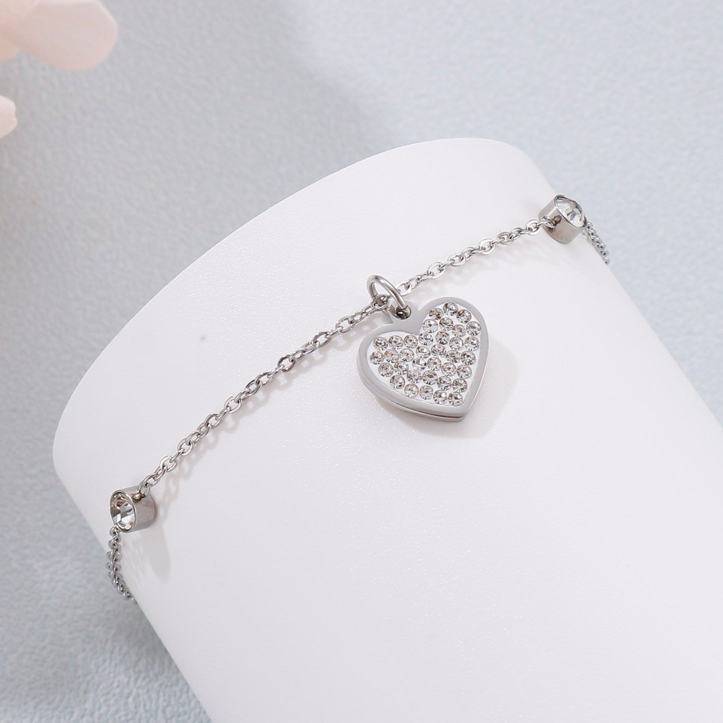 Inlaid Rhinestone Heart Bracelet