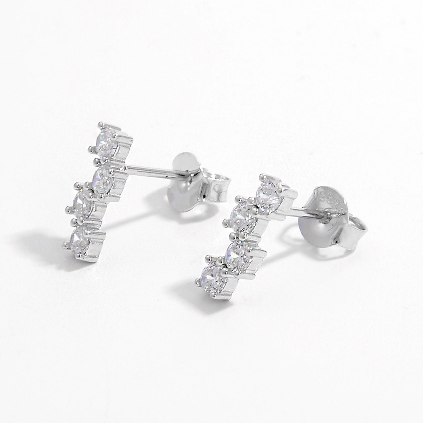 Chic's 925 Inlaid Zircon Stud Earrings