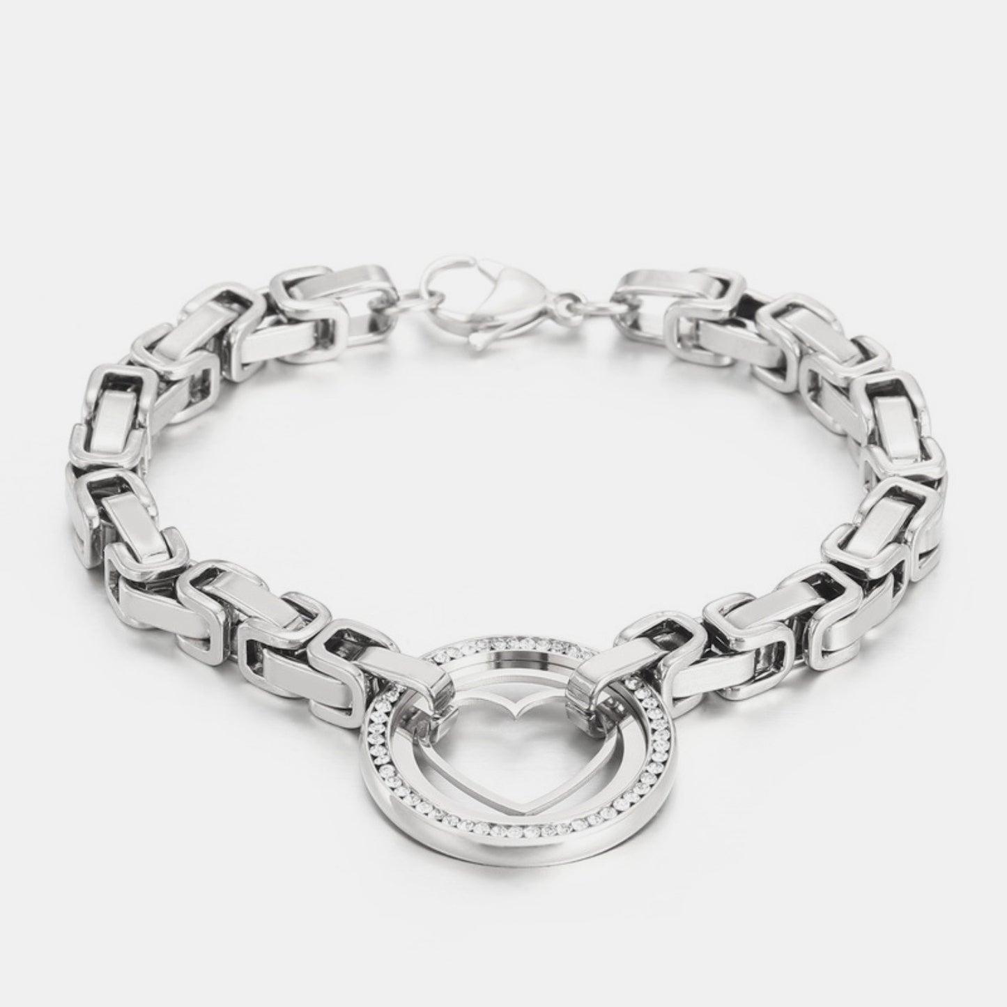 Inlaid Zircon Cutout Heart Bracelet